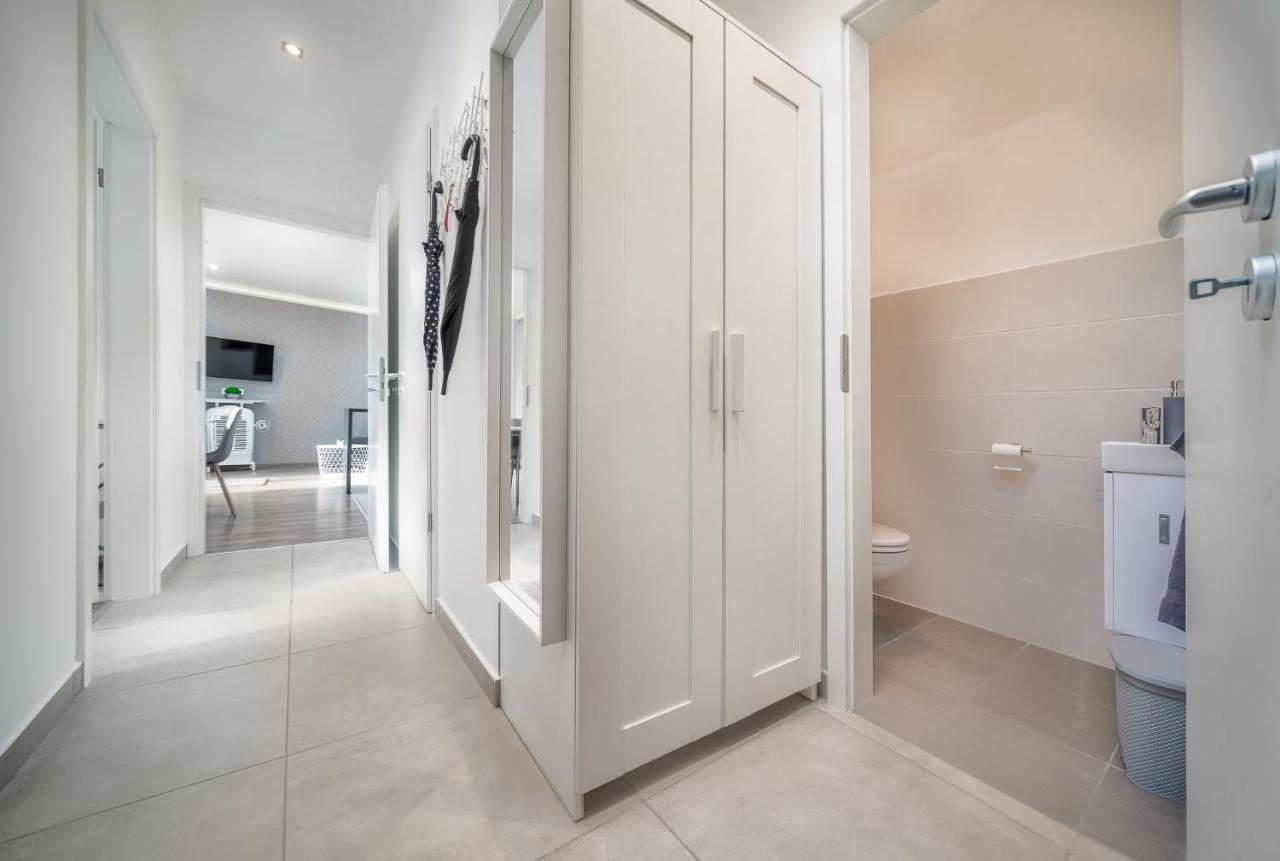 Grace Pine Apartment 3 Budapeşte Dış mekan fotoğraf